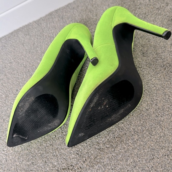 Cape Robbin Neon Yellow/Green Heels - Picture 4 of 5